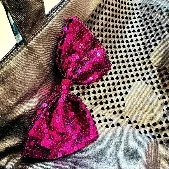 Vintage/Rare Betseyville Skull With Sequined Bow Metallic Tote - Picture 6 of 11